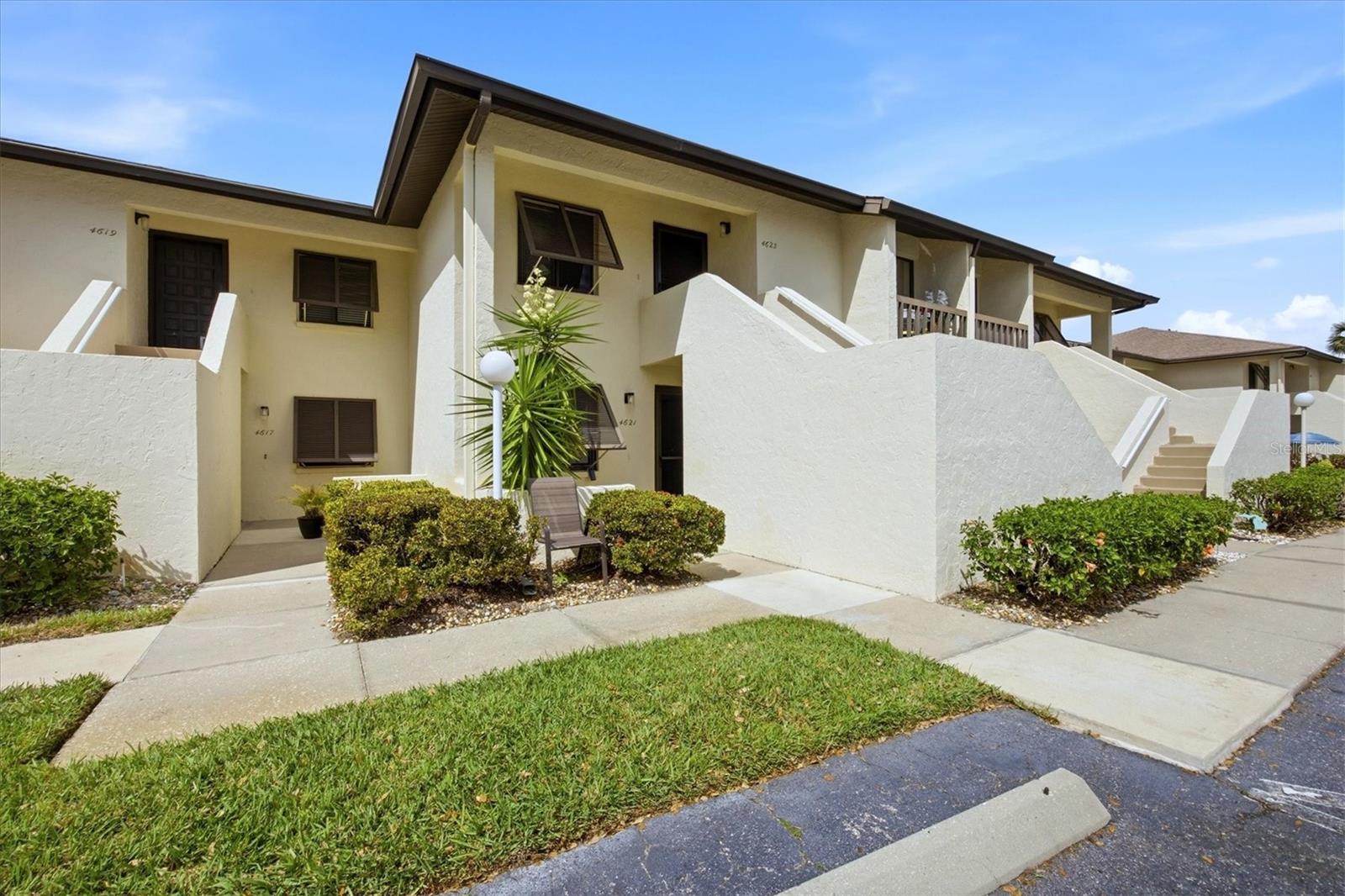 Details for 4621 Longwater  111, SARASOTA, FL 34235