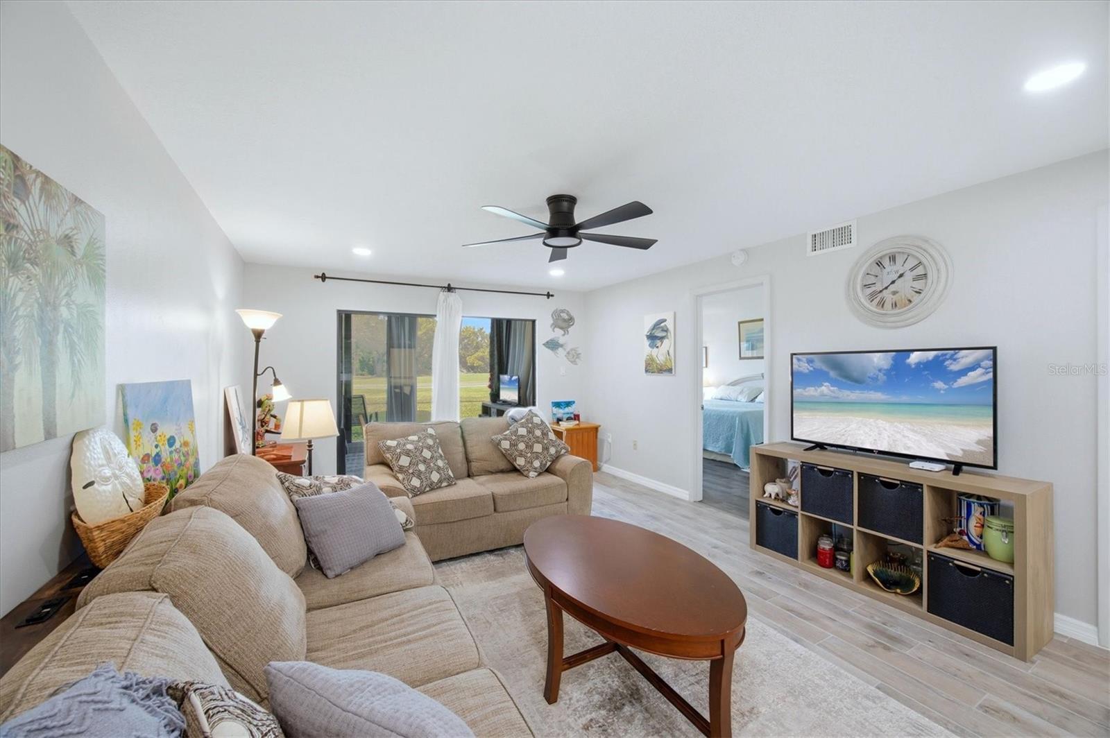 Image 11 of 96 For 4621 Longwater  111