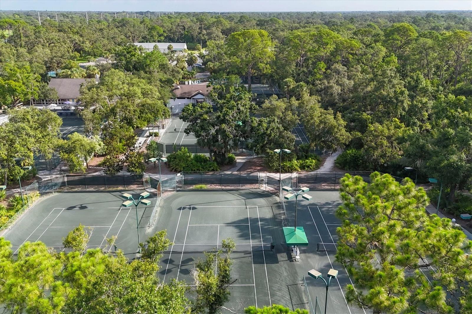 Image 49 of 96 For 4621 Longwater  111