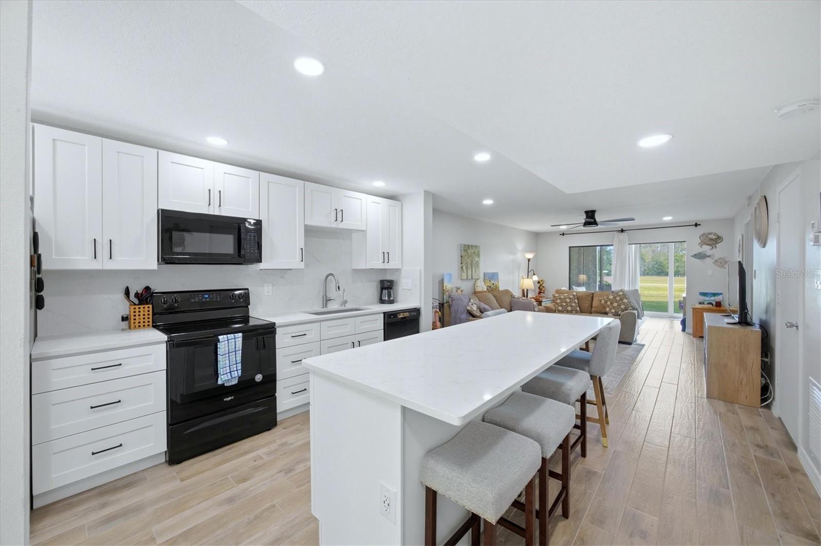 Image 7 of 96 For 4621 Longwater  111