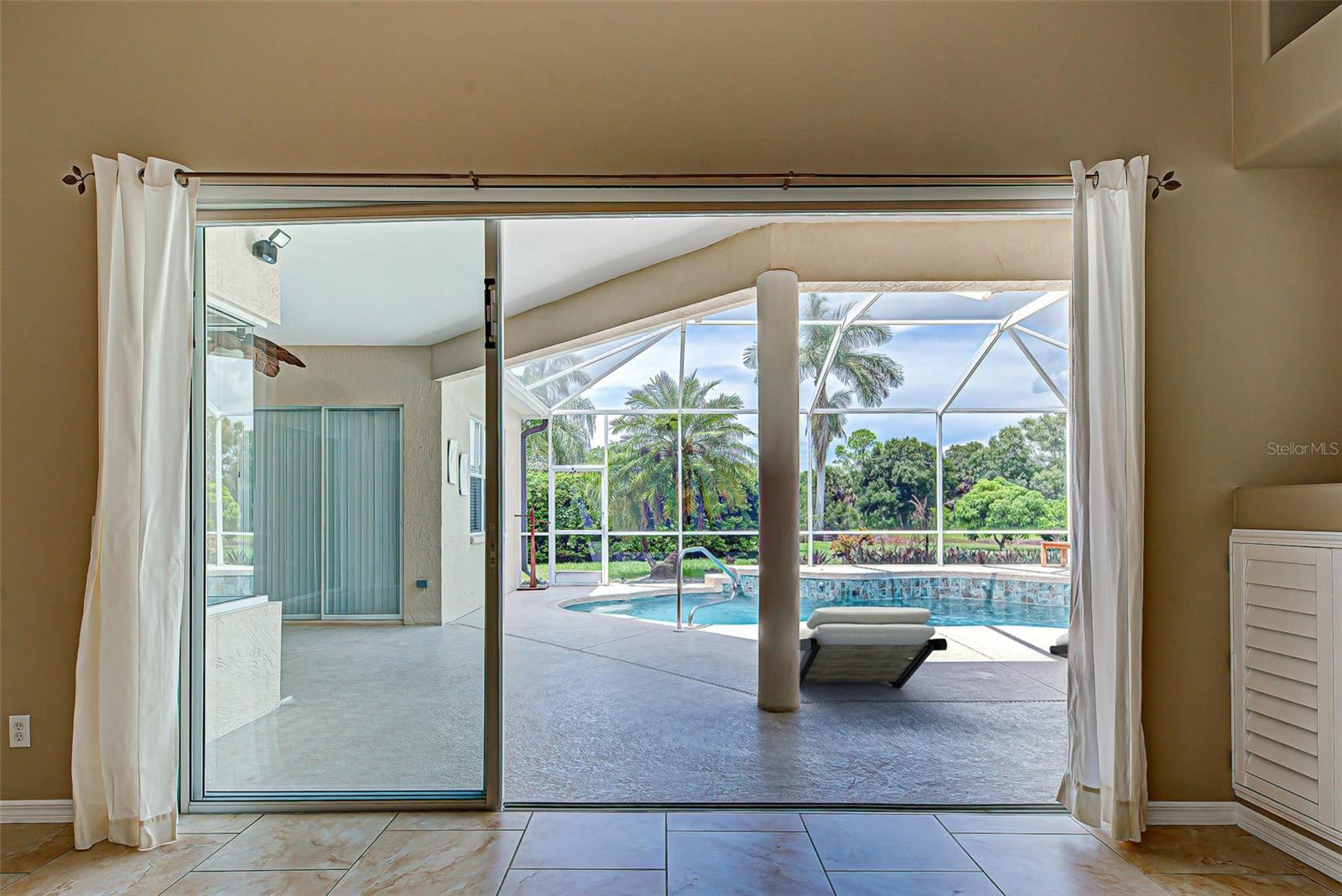 Image 20 of 53 For 7333 Featherstone Boulevard