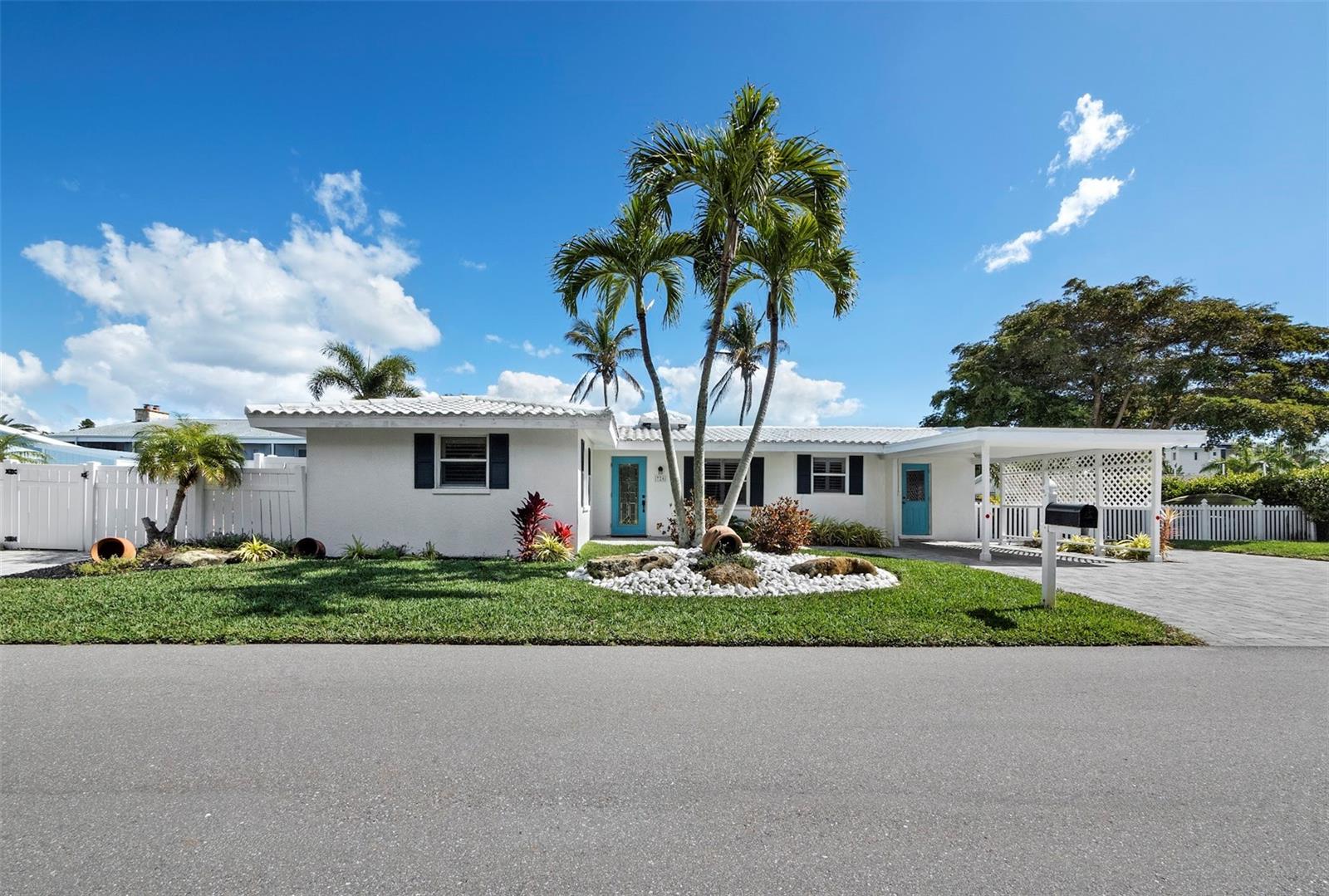Details for 726 Jungle Queen Way, LONGBOAT KEY, FL 34228