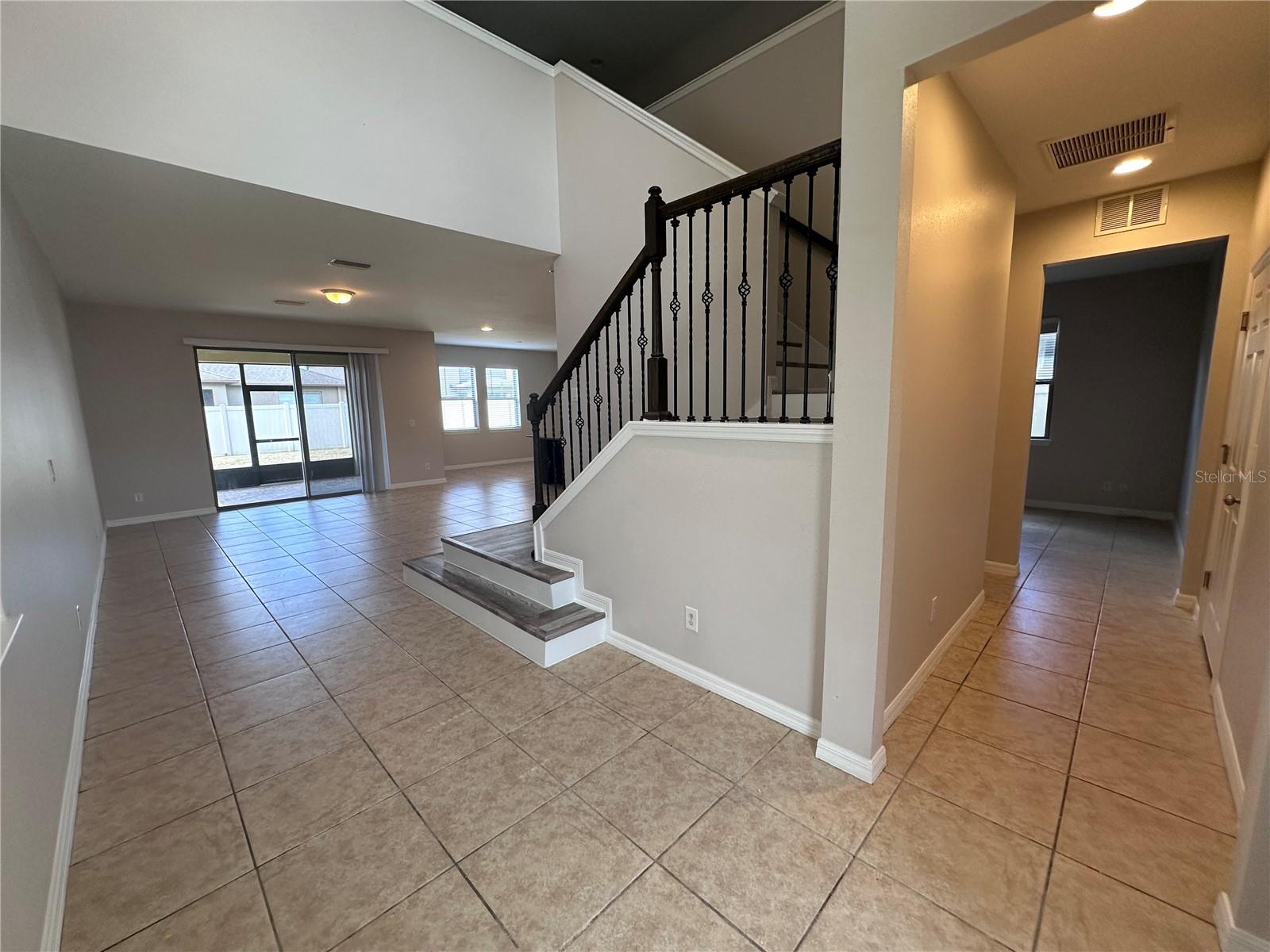 Image 5 of 24 For 6307 Pin Cherry Place