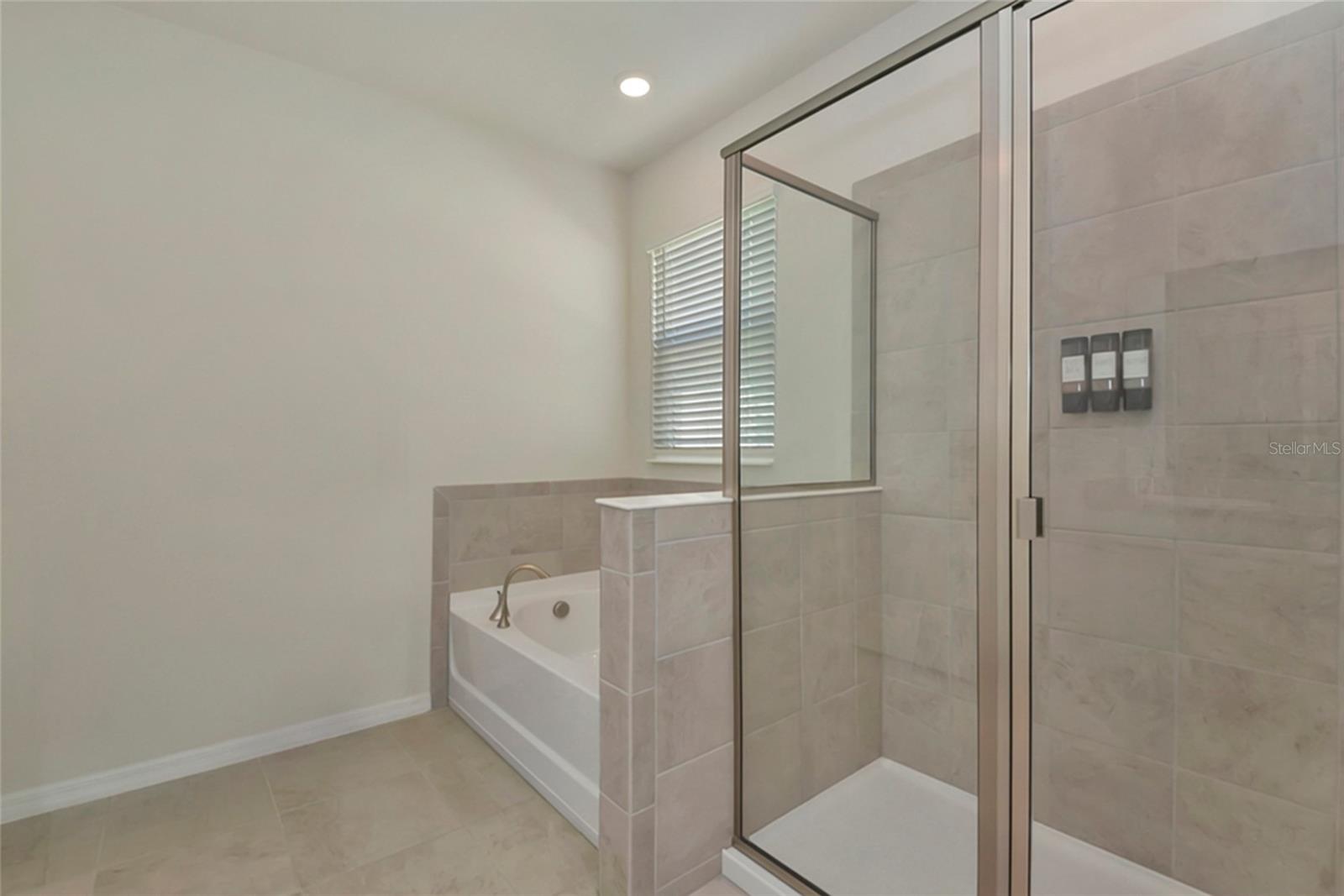 Image 21 of 65 For 627 160th Street E