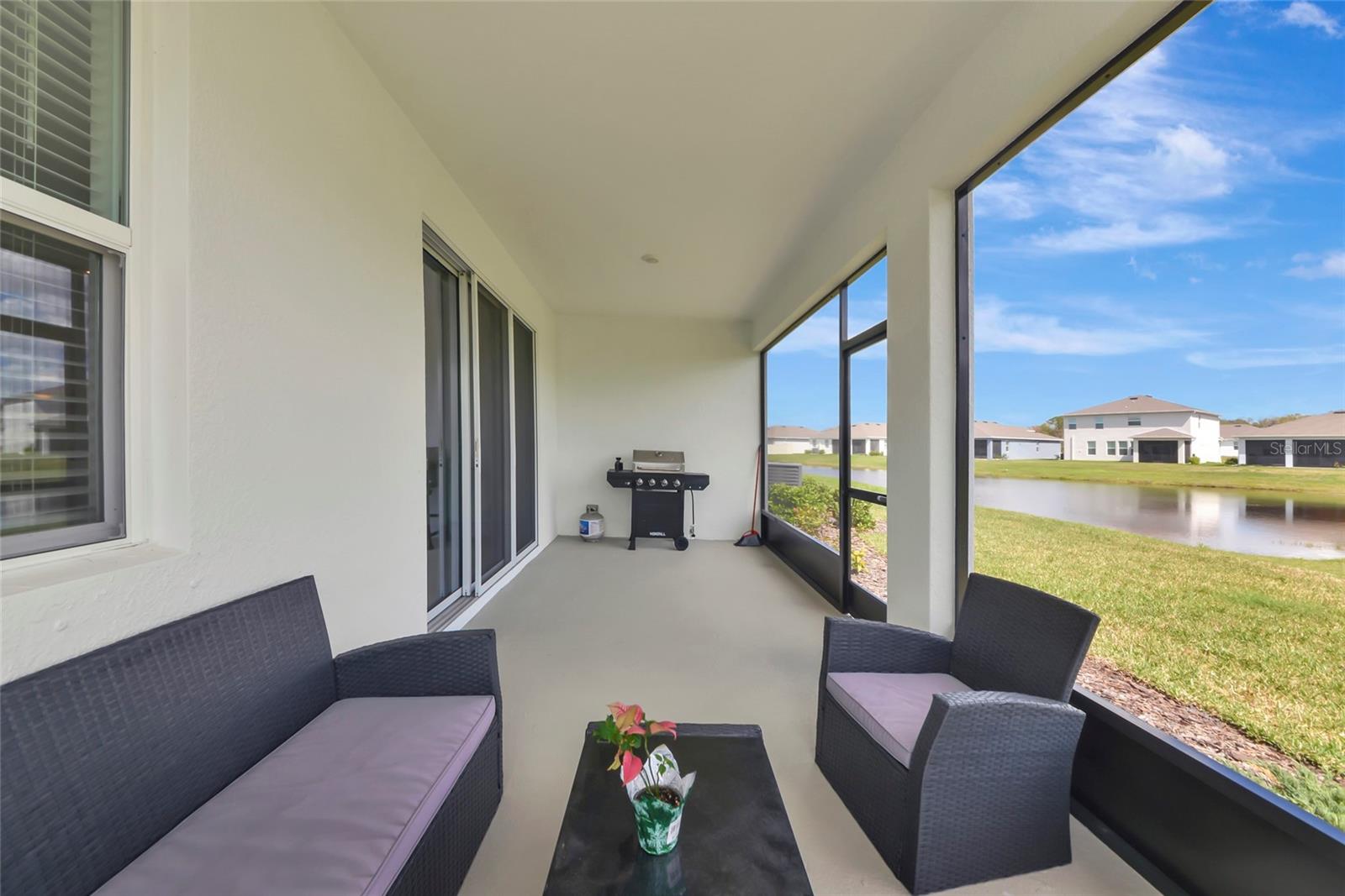 Image 44 of 65 For 627 160th Street E