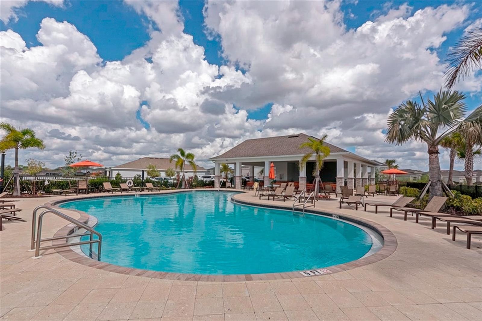 Image 51 of 65 For 627 160th Street E