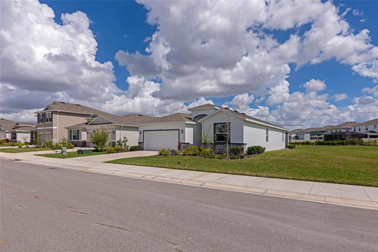 Image 63 of 65 For 627 160th Street E