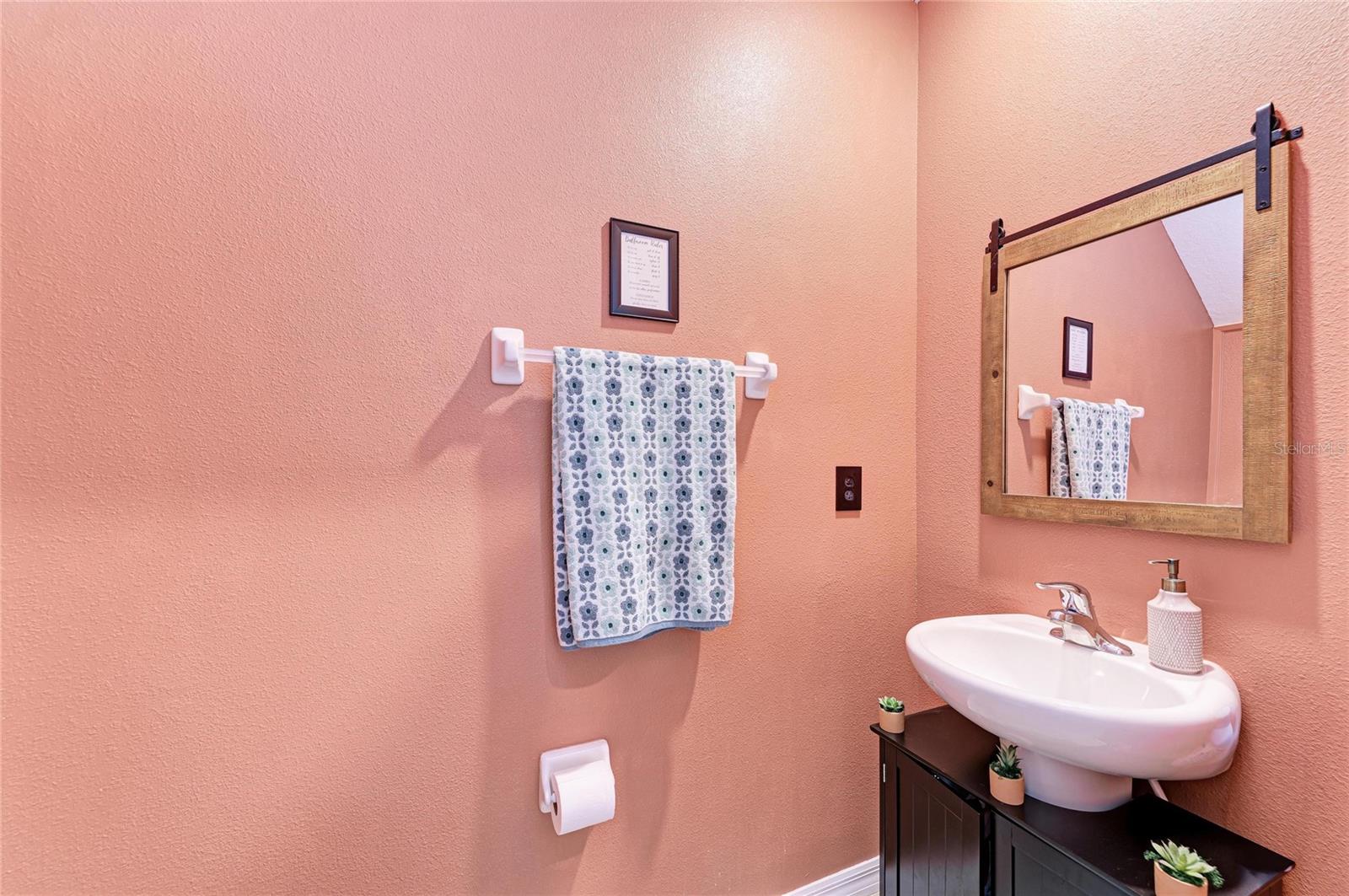 Image 35 of 48 For 17112 Yellow Pine Street