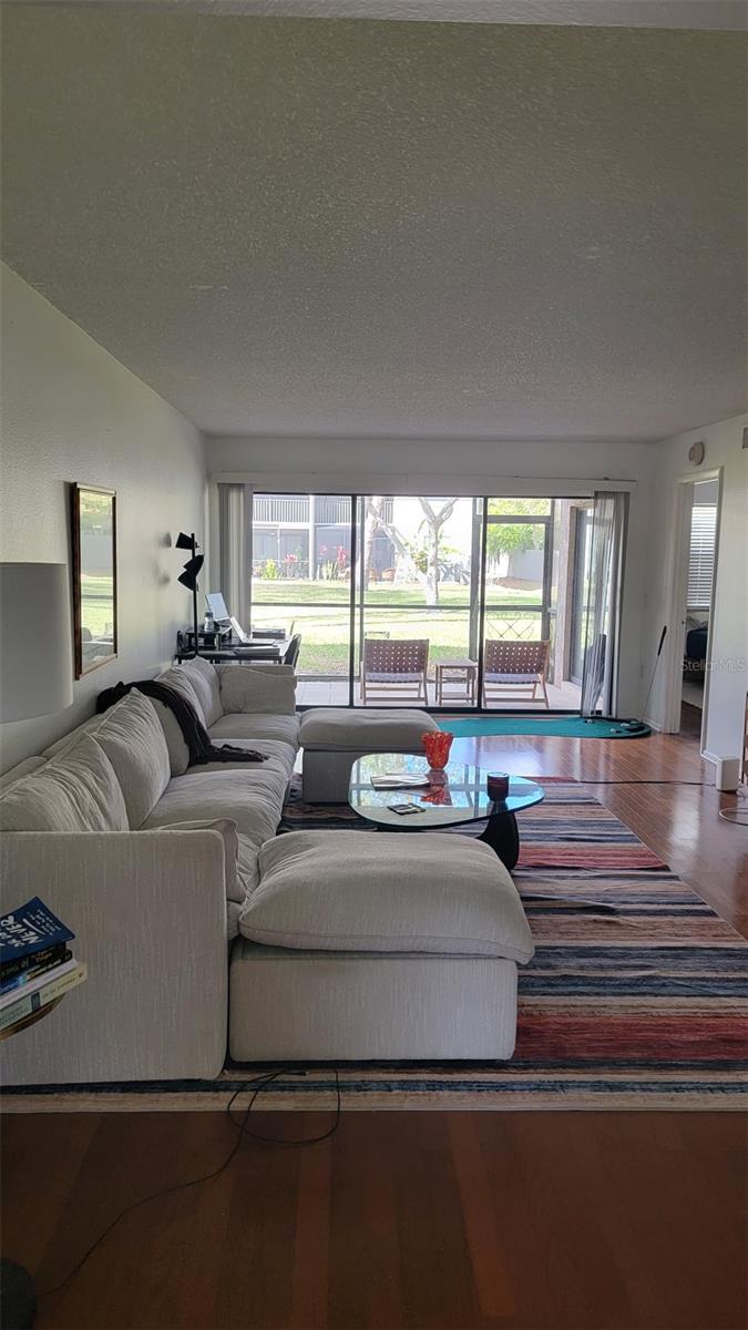 Image 17 of 25 For 5647 Summer Side Lane 41a