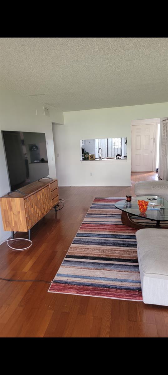 Image 24 of 25 For 5647 Summer Side Lane 41a