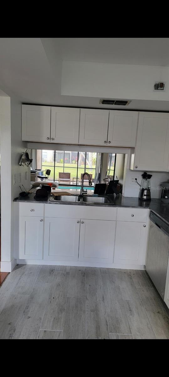 Image 25 of 25 For 5647 Summer Side Lane 41a