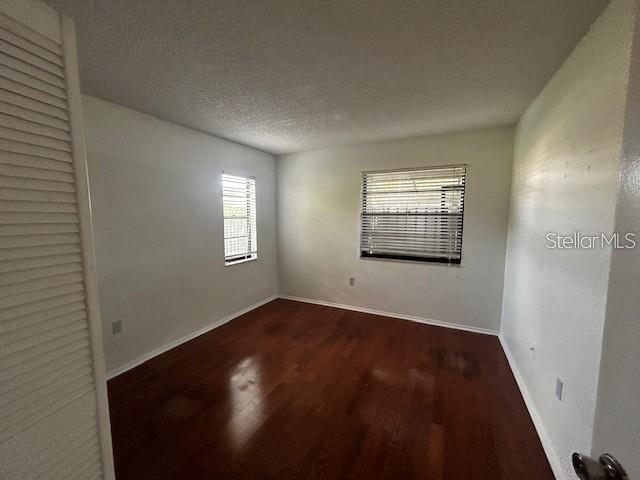 Image 4 of 25 For 5647 Summer Side Lane 41a