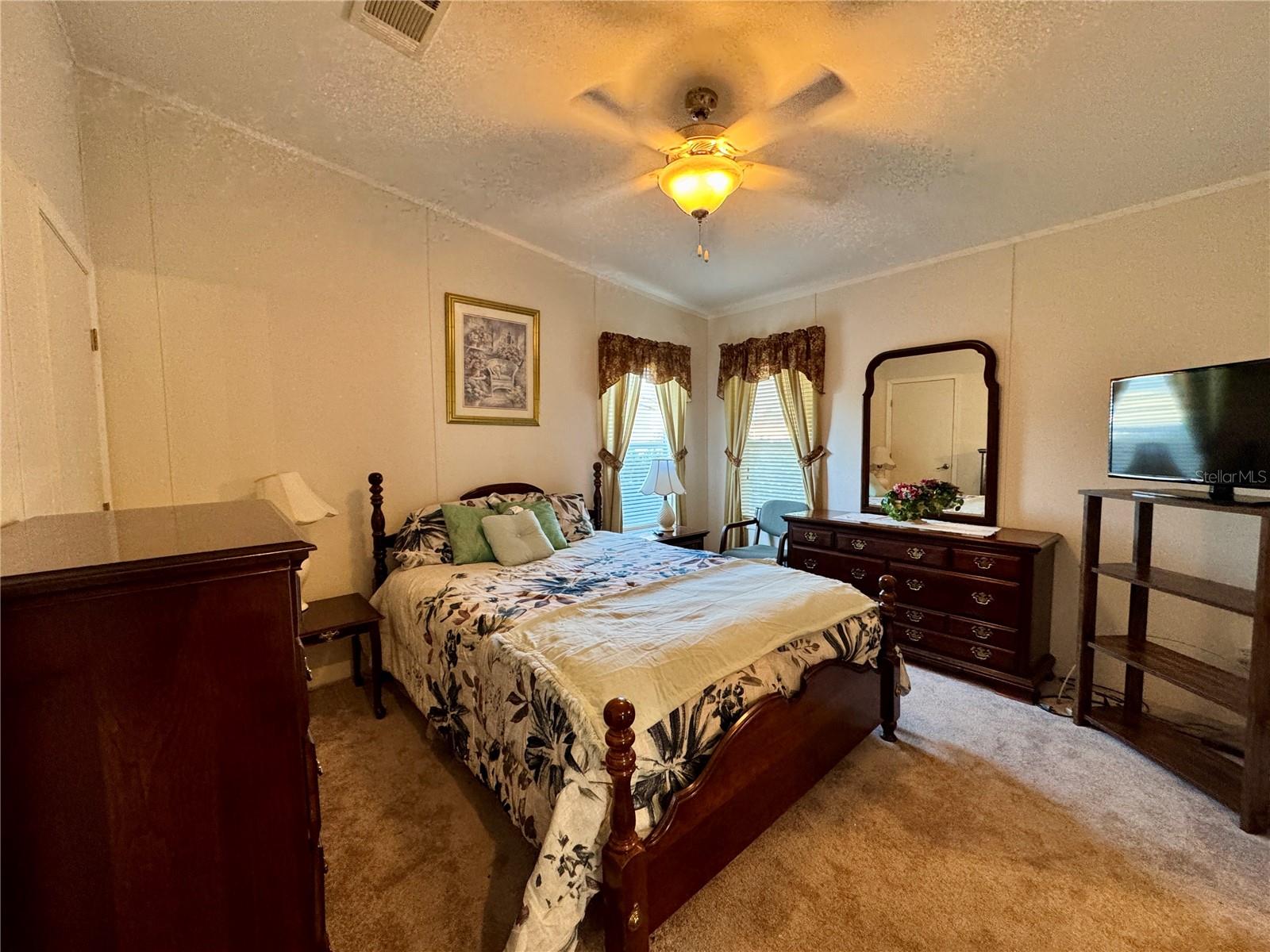 Image 14 of 31 For 1007 50th Avenue W