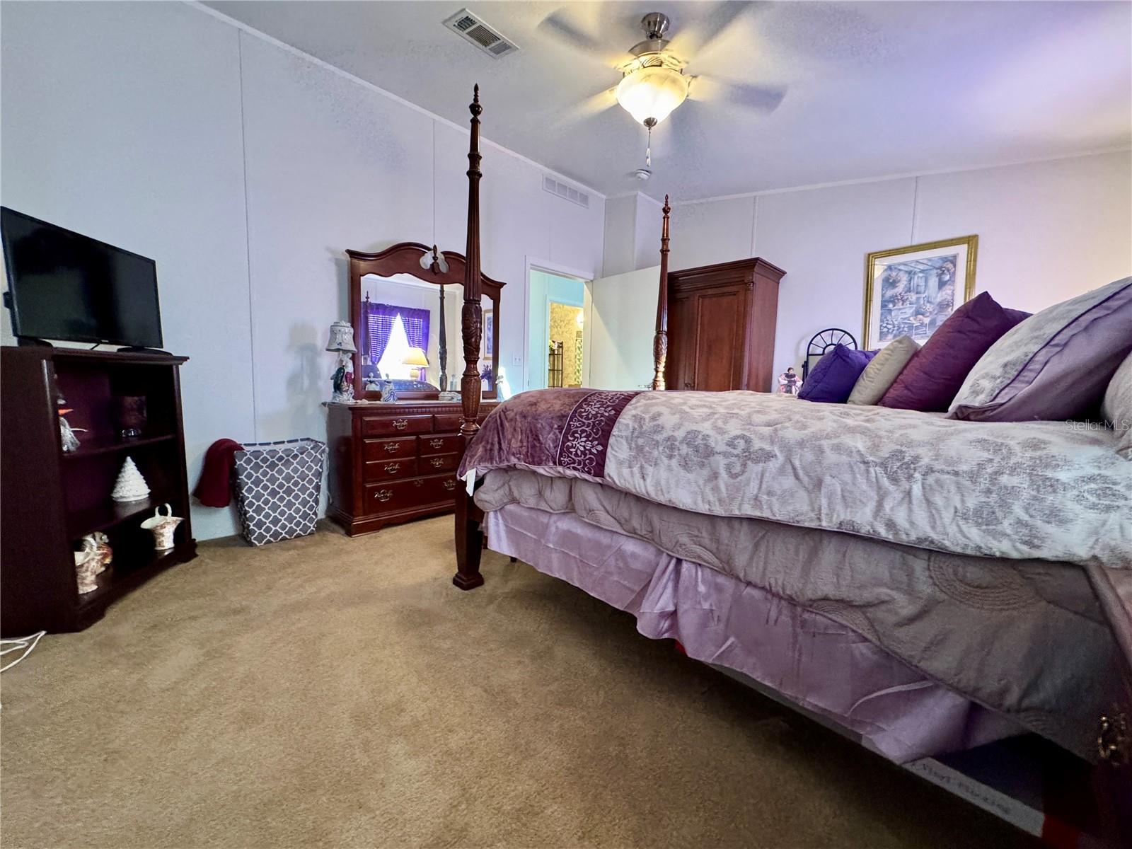 Image 20 of 31 For 1007 50th Avenue W