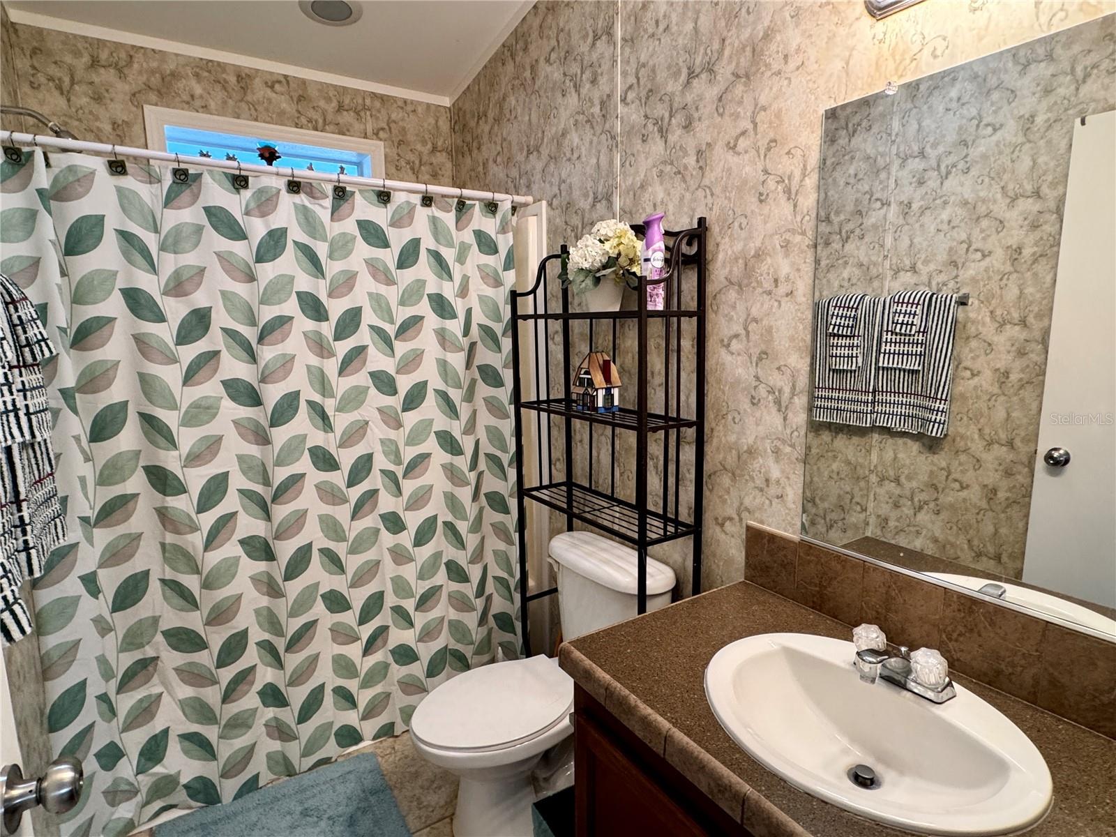 Image 22 of 31 For 1007 50th Avenue W