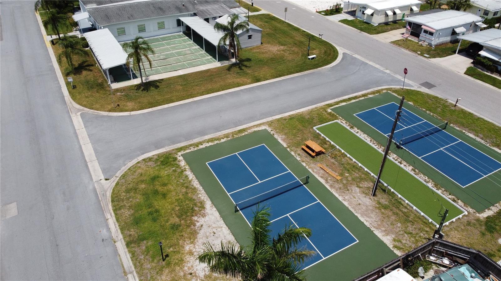 Image 28 of 31 For 1007 50th Avenue W