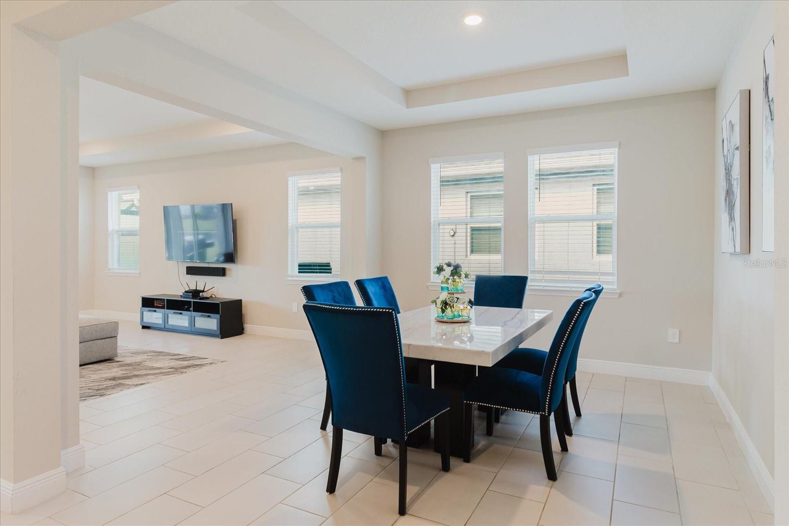 Image 11 of 76 For 17544 Cantarina Cove