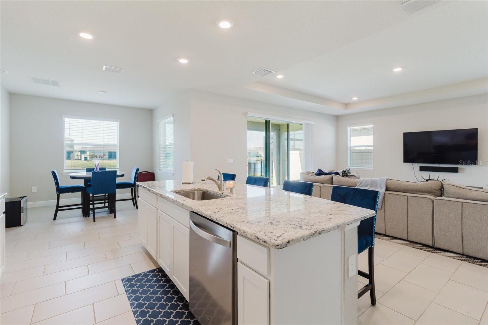 Image 25 of 76 For 17544 Cantarina Cove