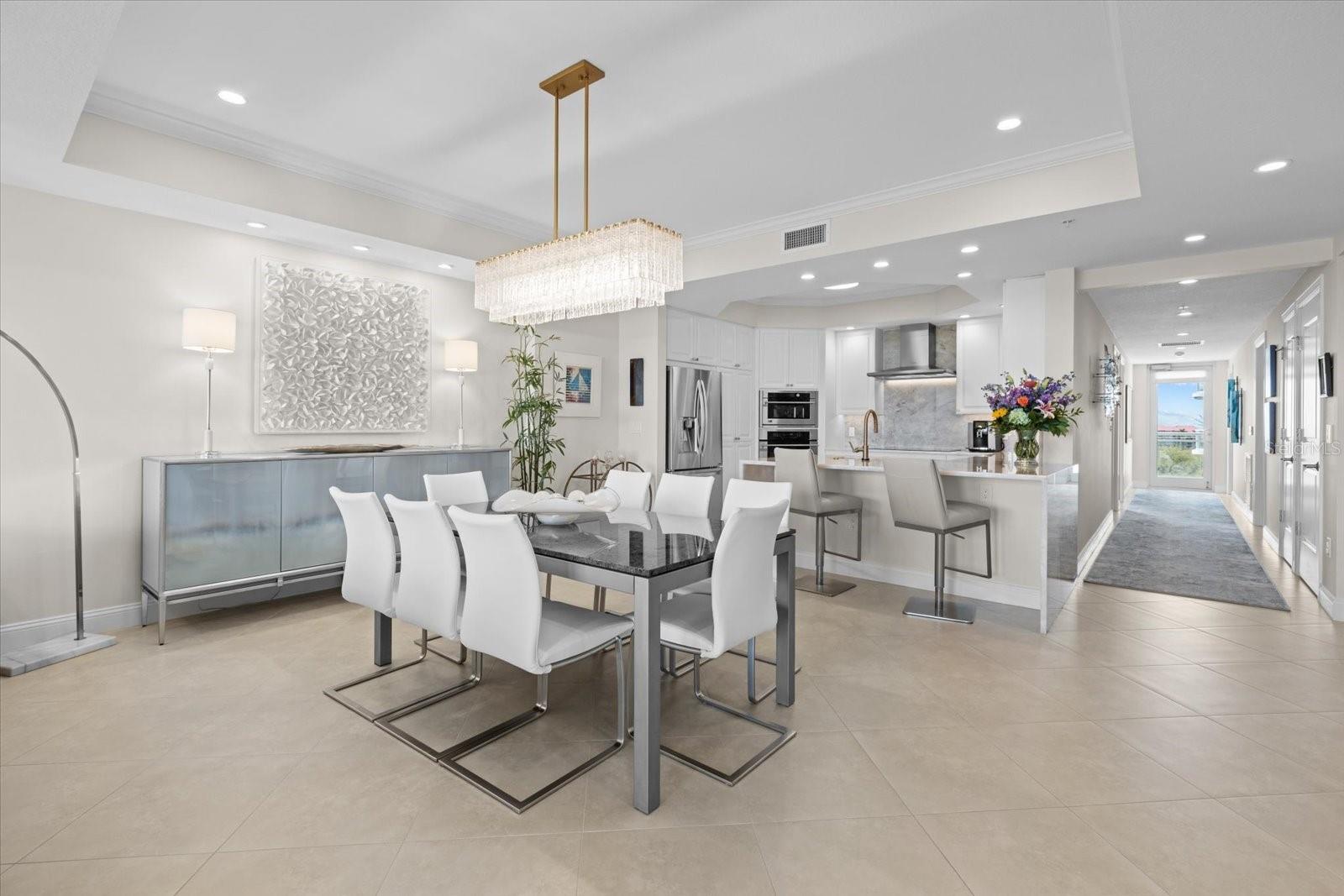 Image 10 of 100 For 1660 Summerhouse Lane 402