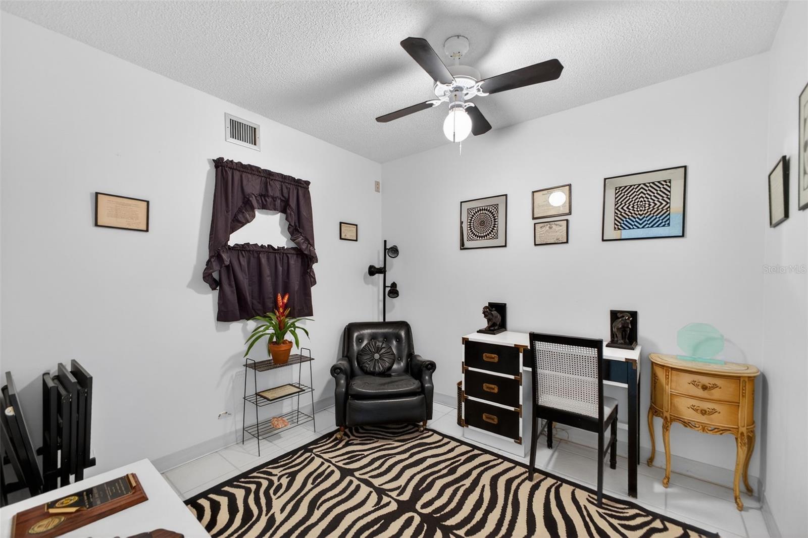 Image 27 of 32 For 1111 Gulfstream Avenue 16d