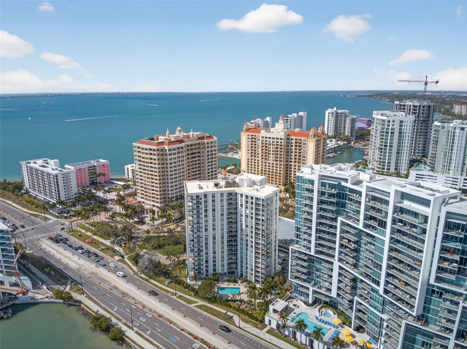 Image 3 of 32 For 1111 Gulfstream Avenue 16d