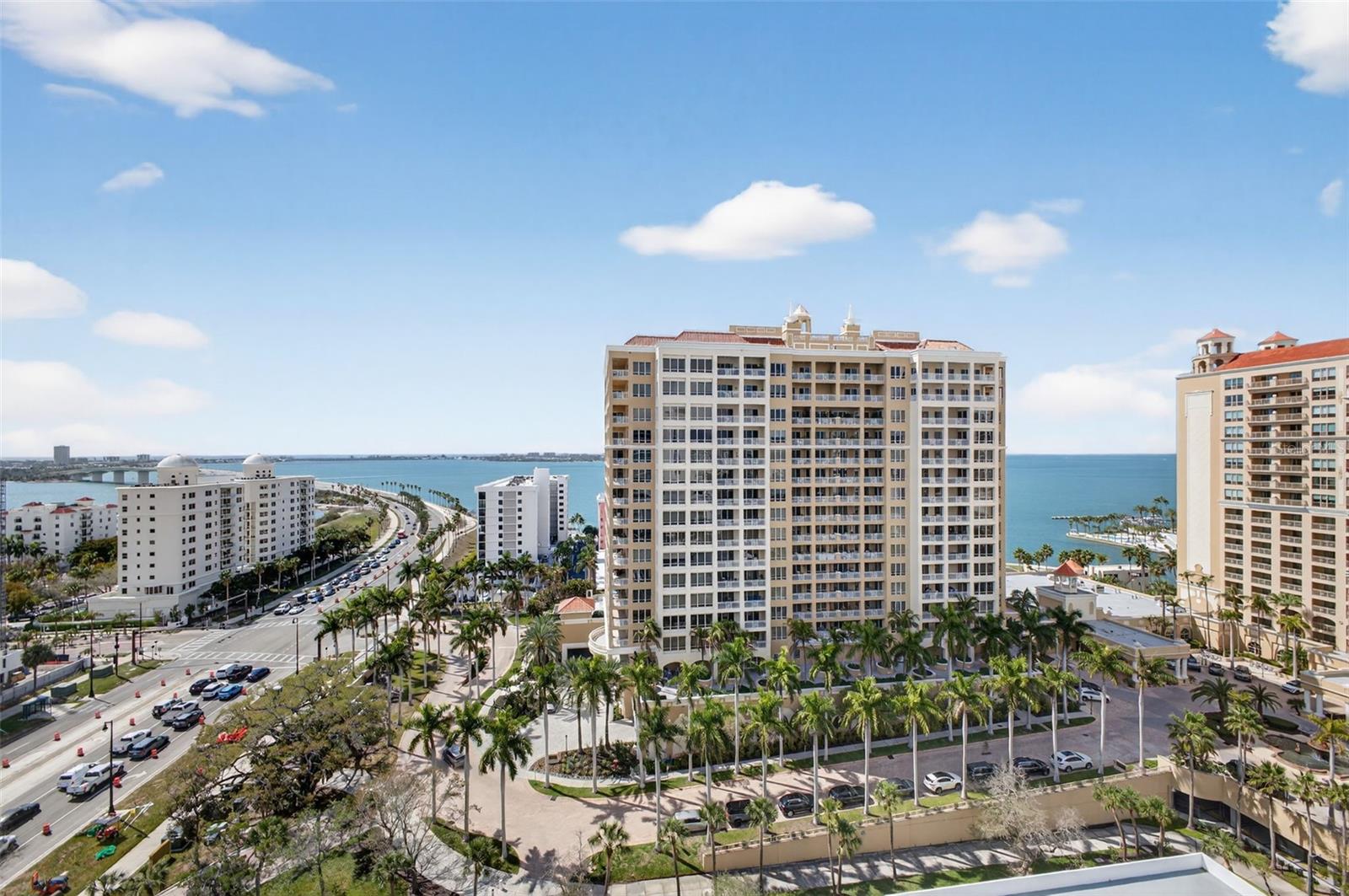 Image 8 of 32 For 1111 Gulfstream Avenue 16d