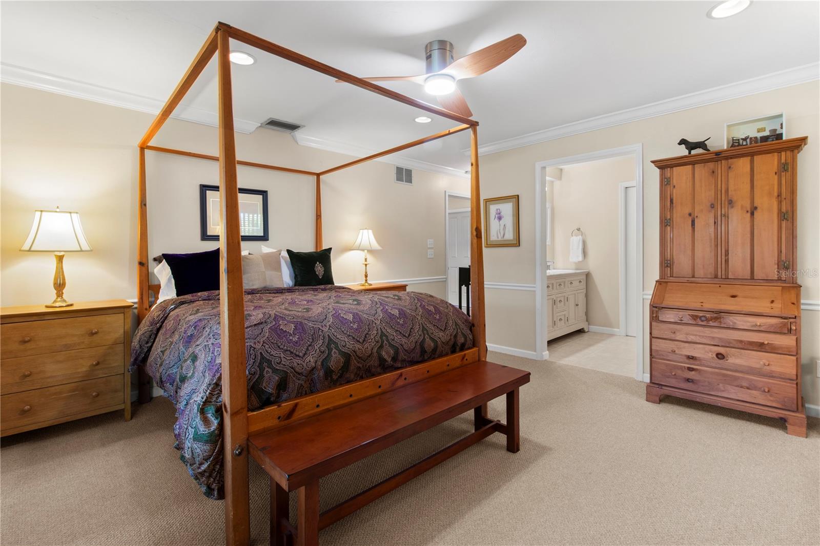 Image 22 of 48 For 7926 Cypress Lake Drive