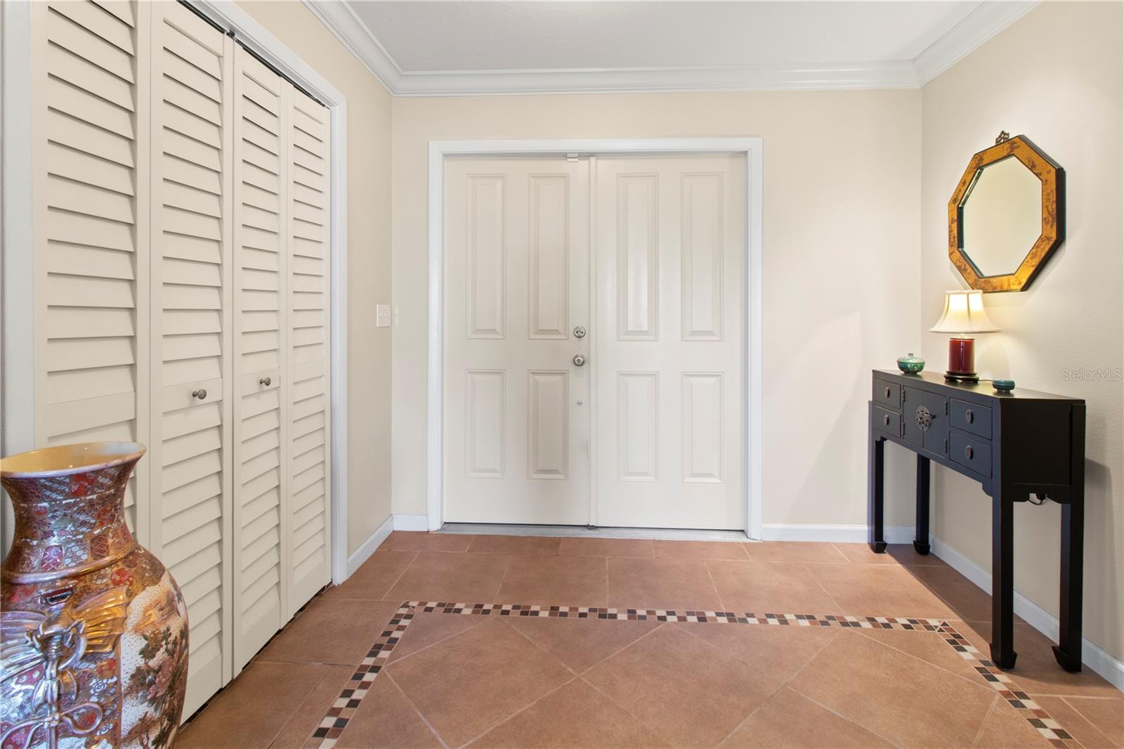 Image 4 of 48 For 7926 Cypress Lake Drive