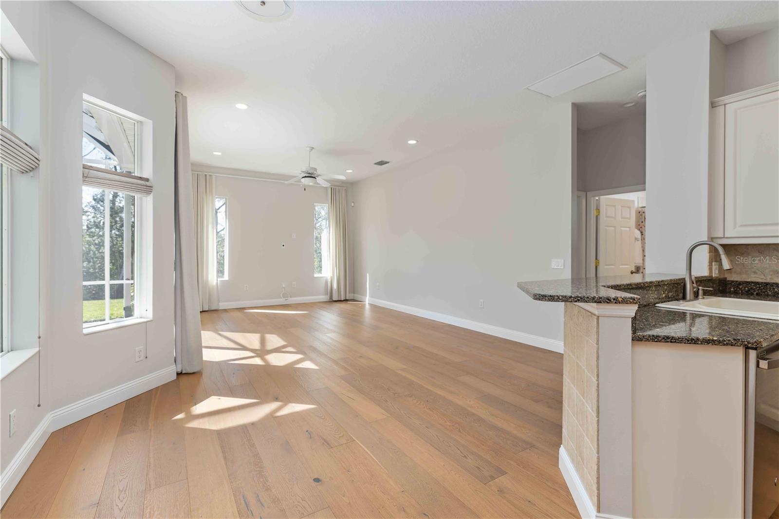 Image 16 of 67 For 7707 Ashley Circle