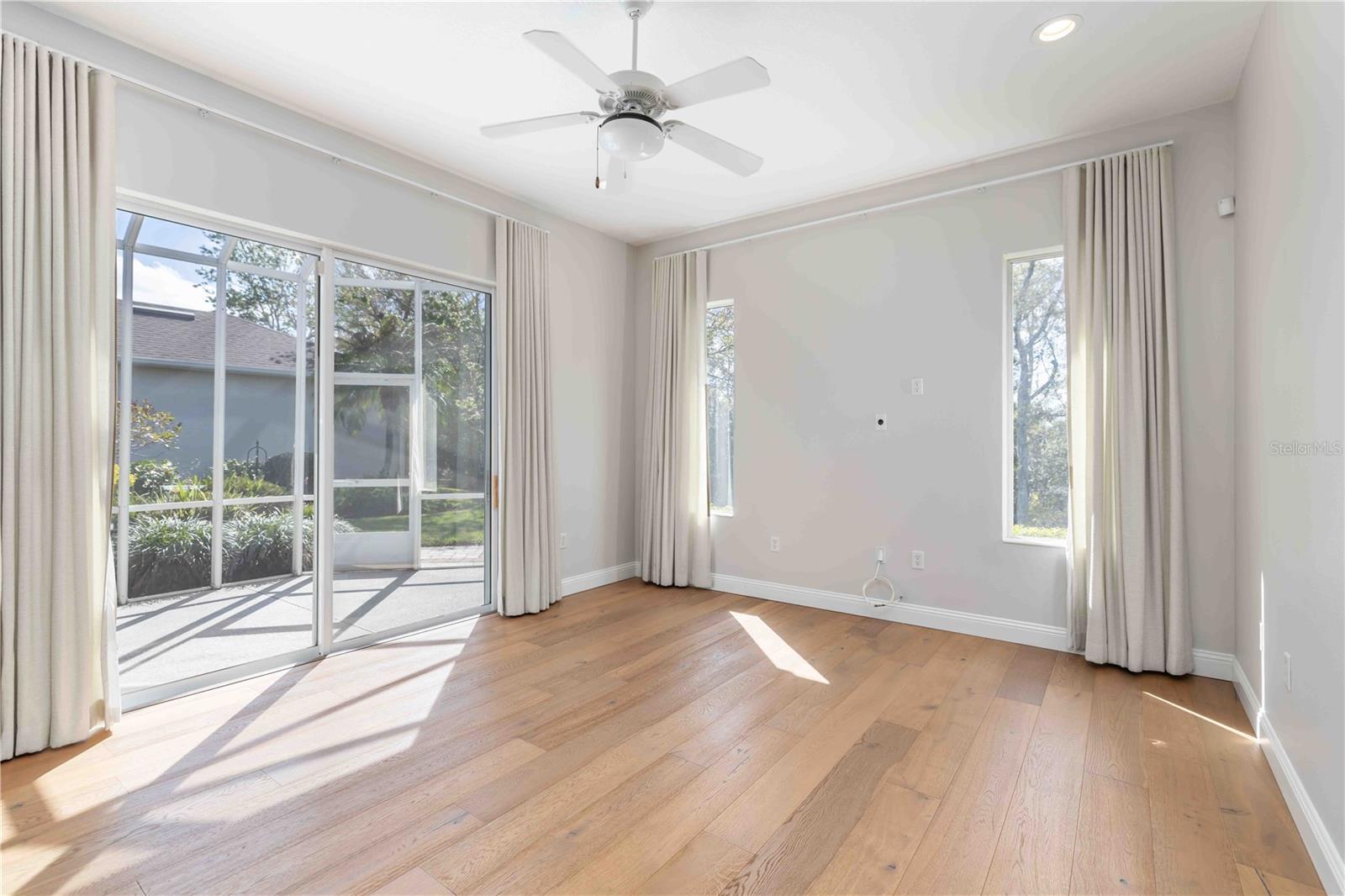 Image 19 of 67 For 7707 Ashley Circle