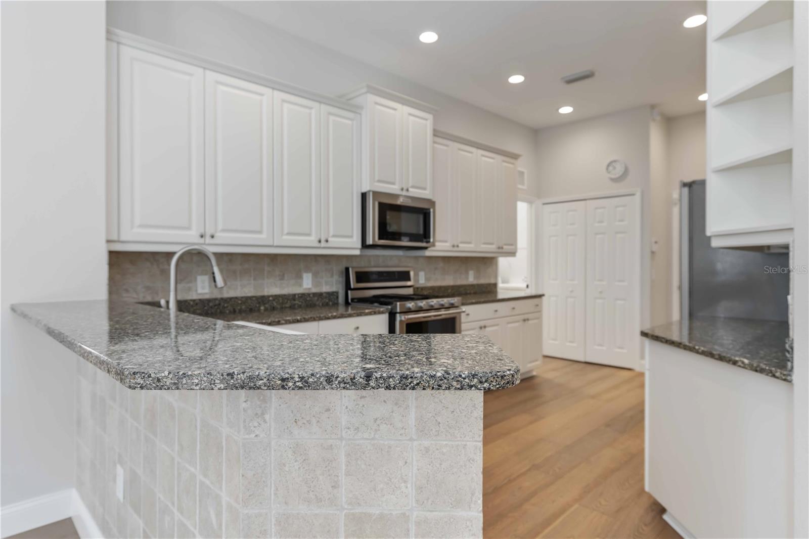 Image 24 of 67 For 7707 Ashley Circle