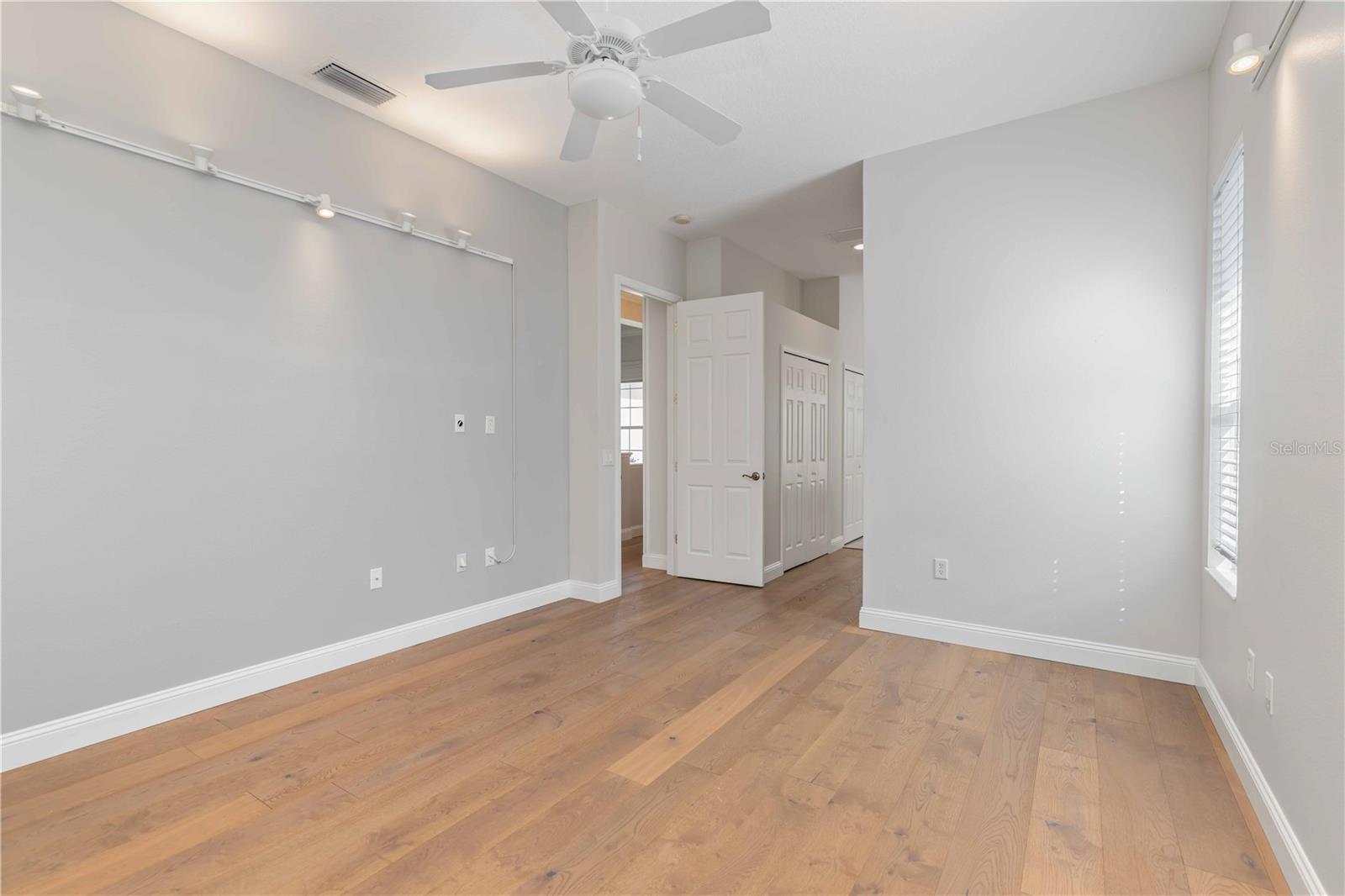 Image 42 of 67 For 7707 Ashley Circle