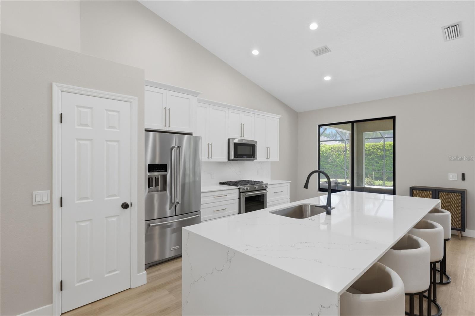 Image 15 of 71 For 7715 Us Open Loop