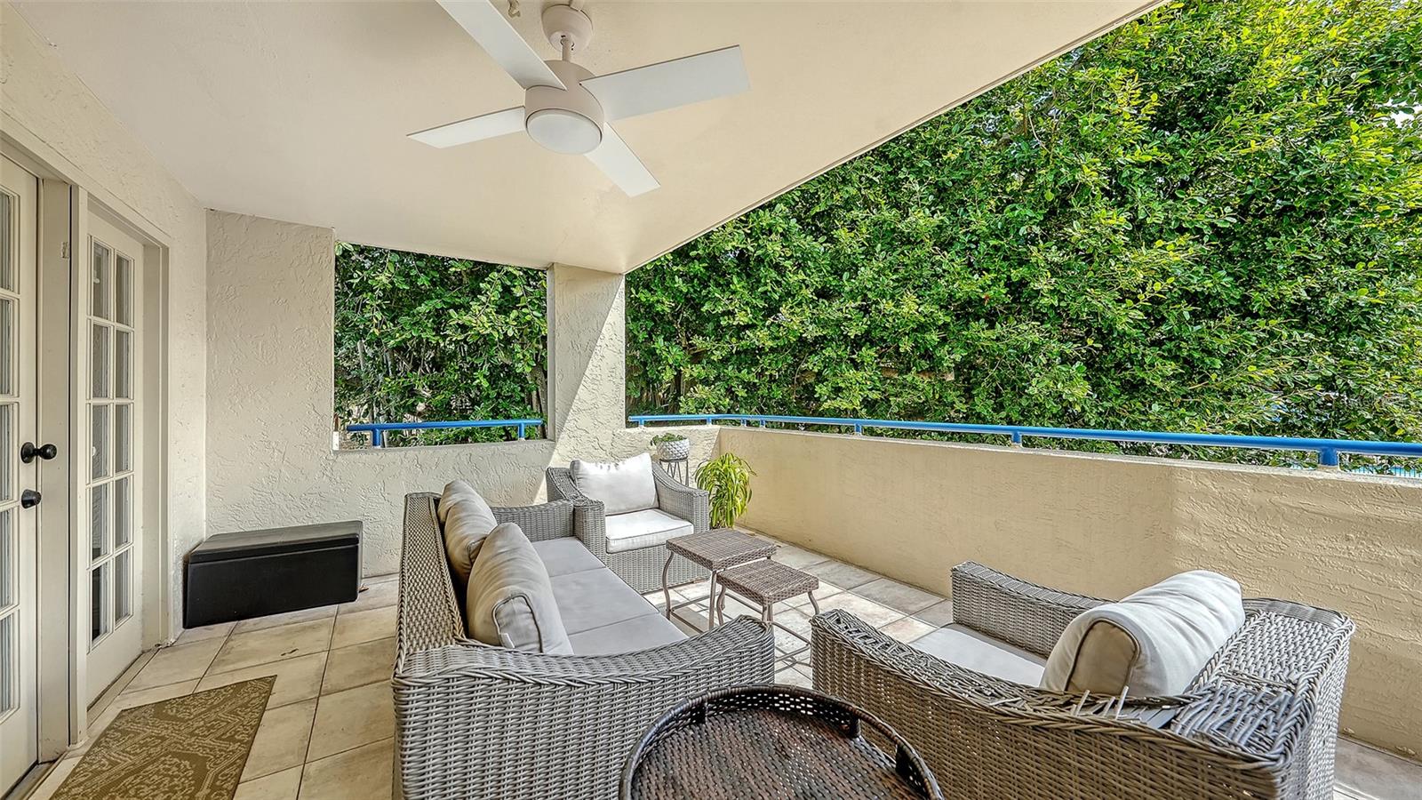 Image 25 of 35 For 825 Osprey Avenue 108