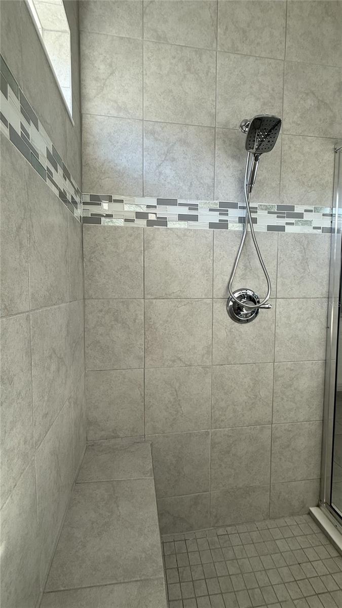 Image 10 of 52 For 11620 61st Street E