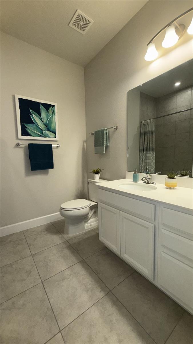 Image 13 of 52 For 11620 61st Street E