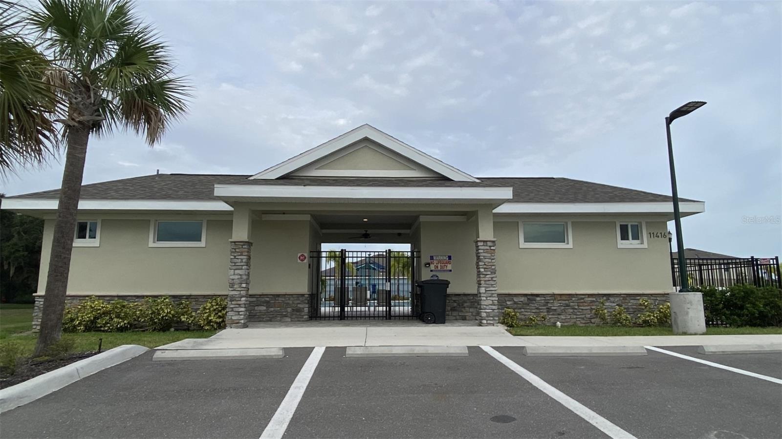 Image 21 of 52 For 11620 61st Street E