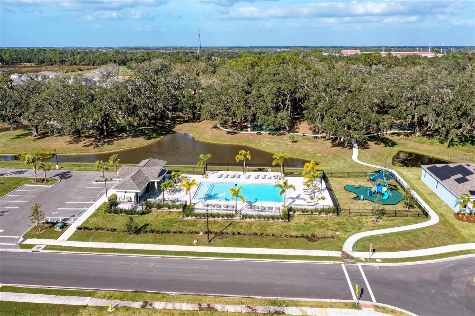 Image 22 of 52 For 11620 61st Street E