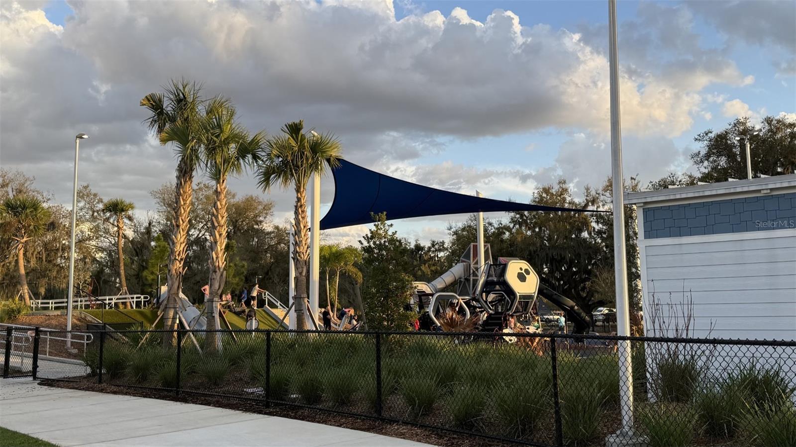 Image 52 of 52 For 11620 61st Street E