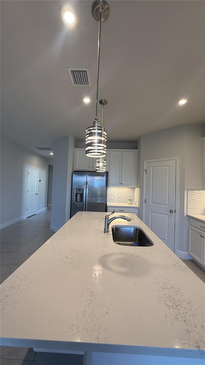 Image 6 of 52 For 11620 61st Street E