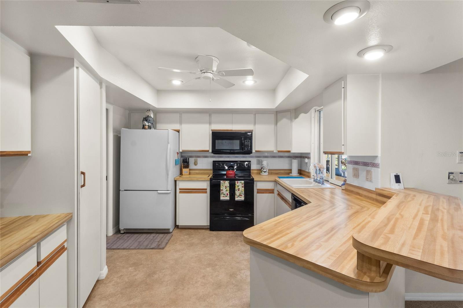 Image 11 of 36 For 1932 Pebble Beach Court