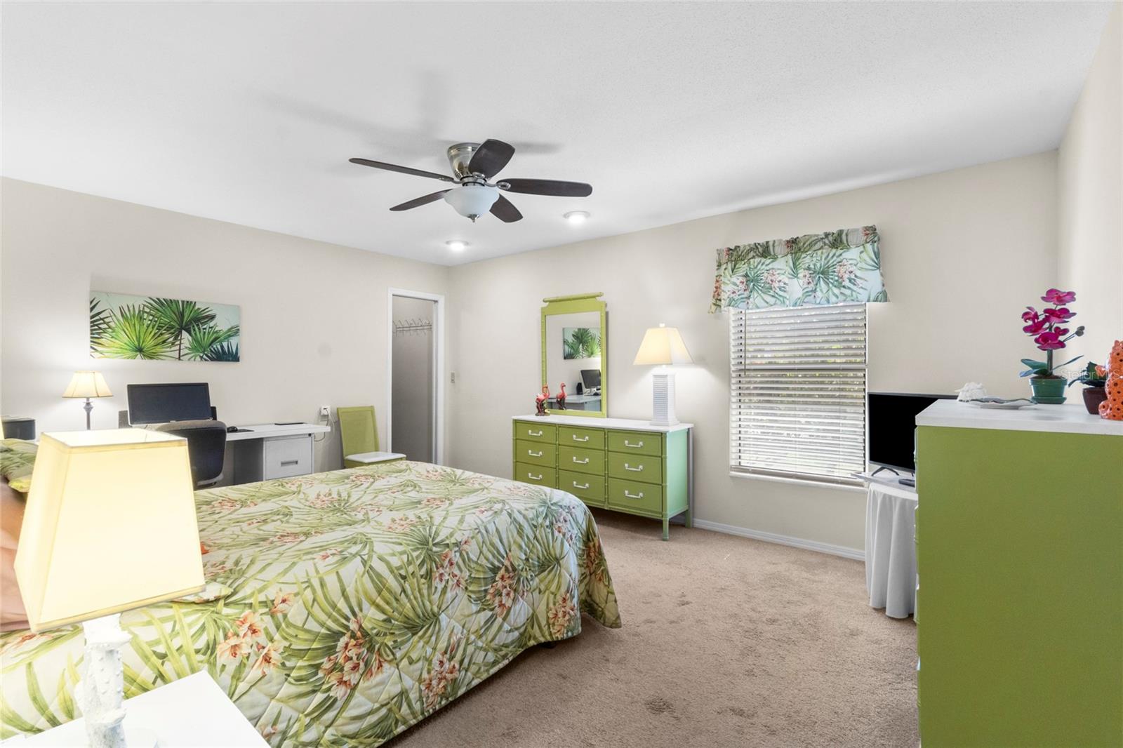 Image 21 of 36 For 1932 Pebble Beach Court