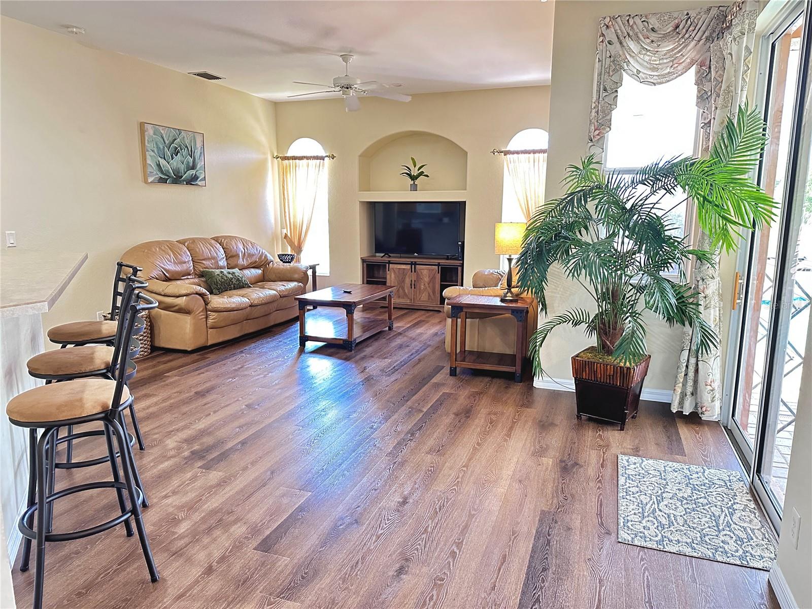 Image 11 of 55 For 2275 Homestead Circle