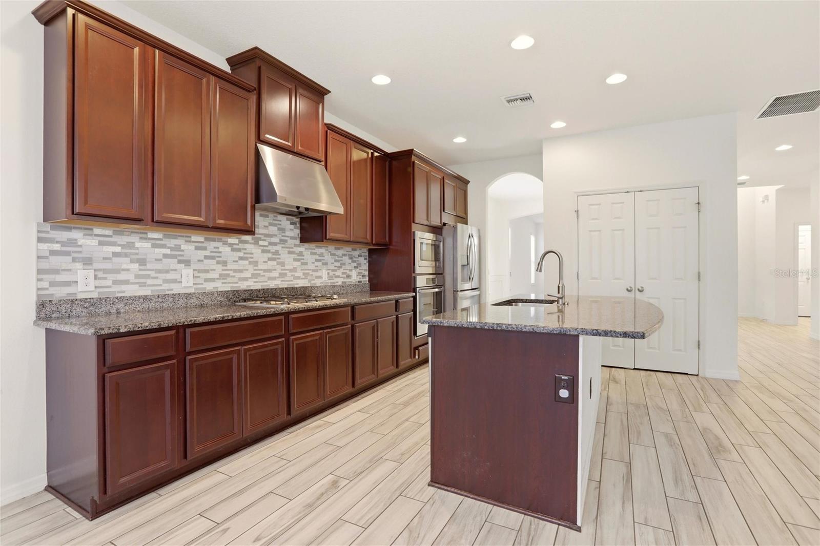 Image 11 of 43 For 5934 Anise Drive