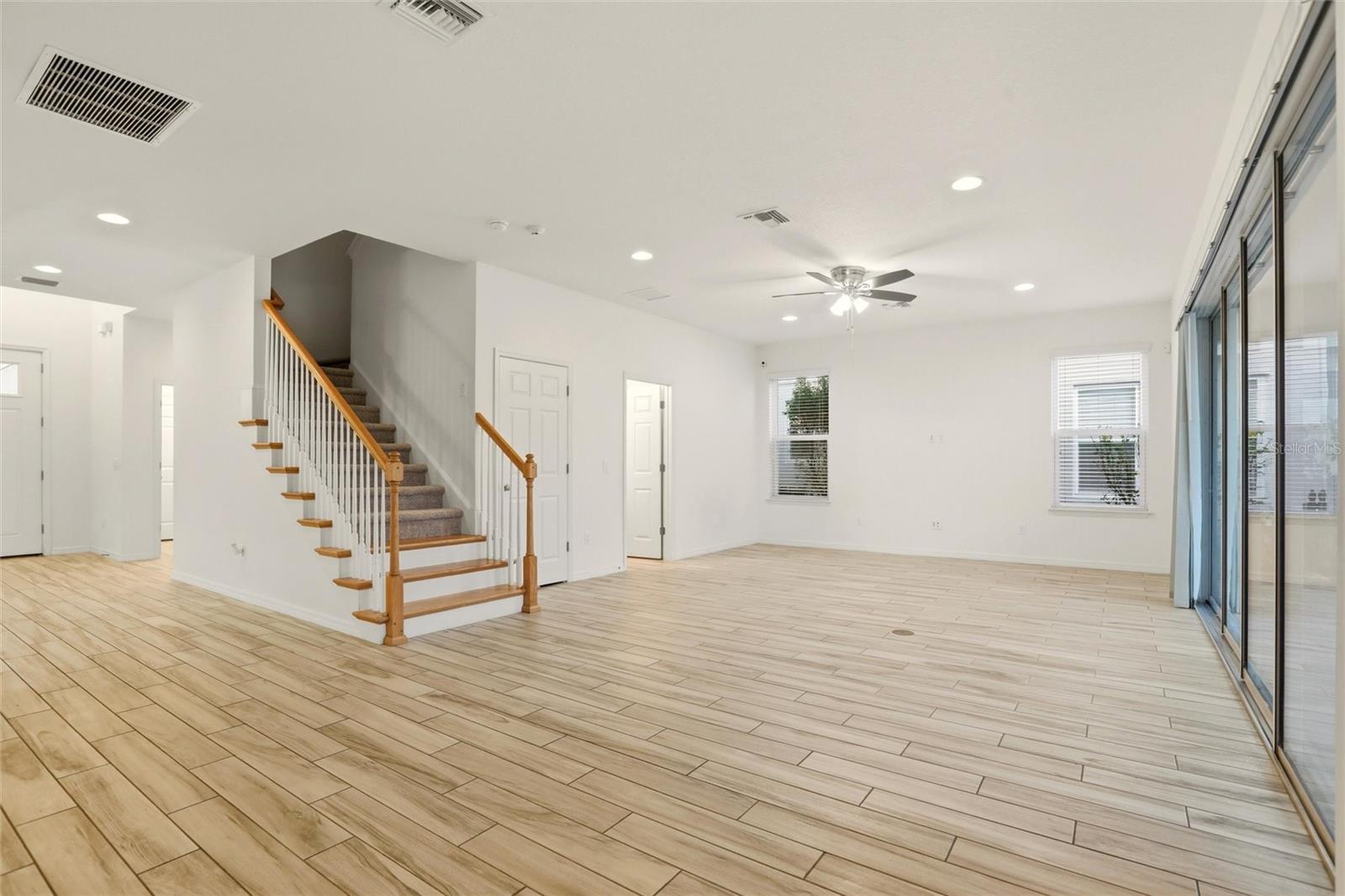 Image 18 of 43 For 5934 Anise Drive