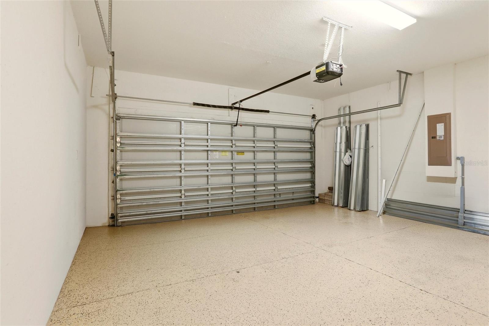 Image 36 of 43 For 5934 Anise Drive