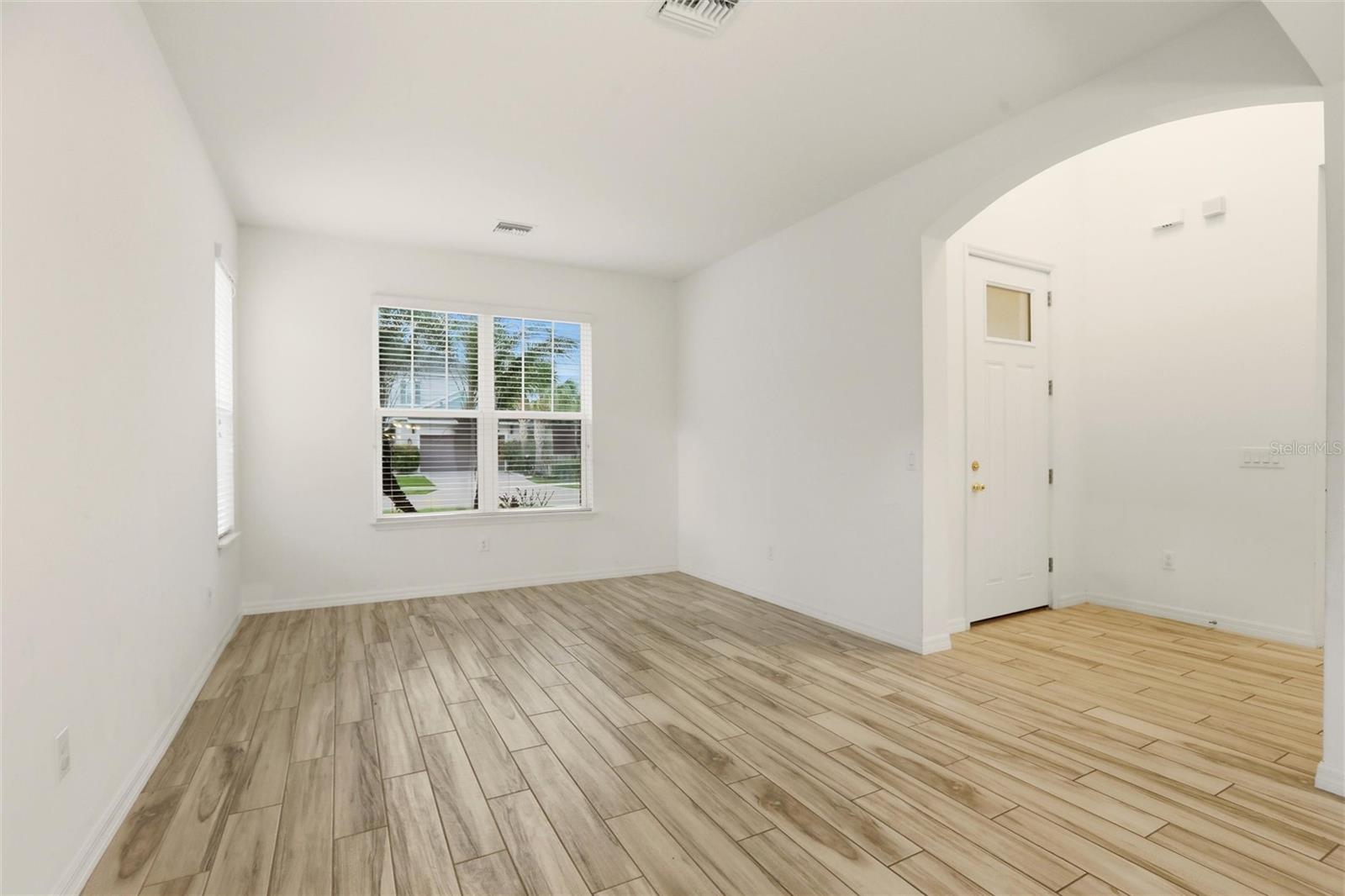 Image 7 of 43 For 5934 Anise Drive