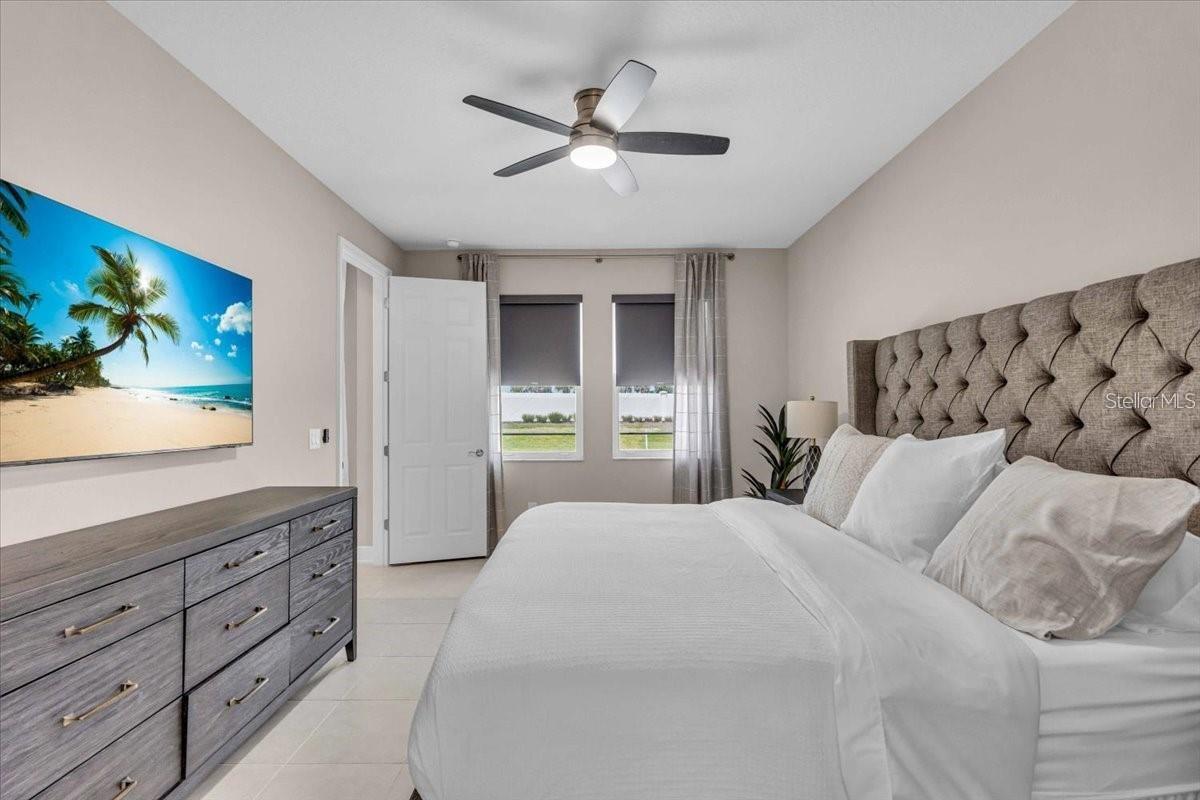 Image 18 of 70 For 17502 Savory Mist Circle