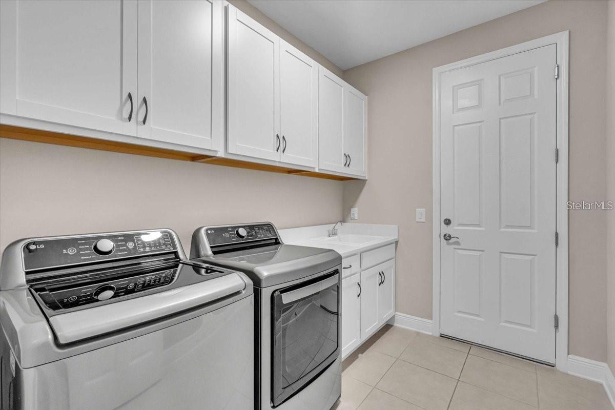 Image 32 of 70 For 17502 Savory Mist Circle