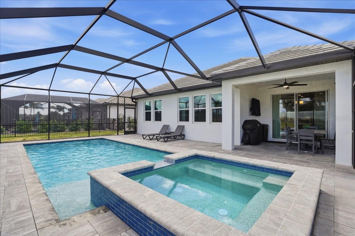 Image 34 of 70 For 17502 Savory Mist Circle